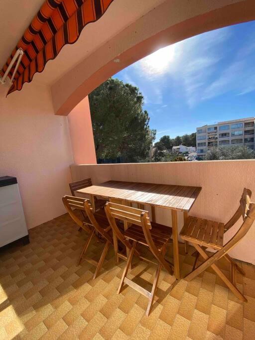 Charmant Studio A Saint Mandrier Sur Mer Apartment Екстериор снимка